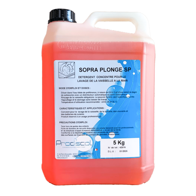 Un bidon de 5 kg de SOPRA PLONGE SP, un détergent ultra-concentré et sans parfum pour le lavage de la vaisselle à la main, avec une étiquette bleue et un liquide rouge.