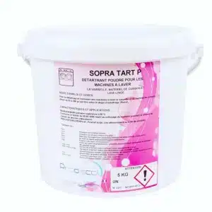 Un seau blanc de 5 kg étiqueté "SOPRA TART P : Détartrant acide en poudre ultra concentré à usage professionnel" avec des informations sur le produit et la sécurité sur la face avant, pour le détartrage des lave-vaisselle et des lave-linge.